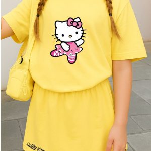 Conjunto Hello Kitty Amarelo – Camiseta + Short/Saia