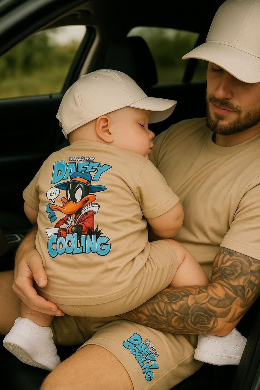 Conjunto Infantil Bege Boss – Estilo e Elegância para Meninos - Imagem 2